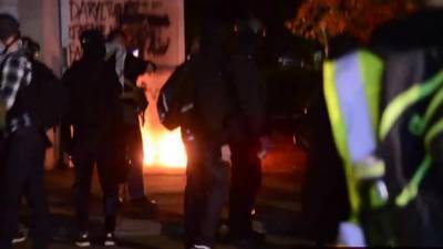 В Портленде задержали 14 человек после поджога Ассоциации полиции - piter.tv - США - штат Орегон - Портленд