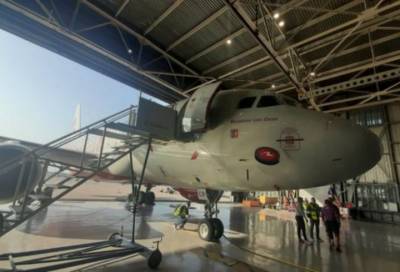 Петербургский экстремал протащил самолет весом 43 тонны и установил мировой рекорд