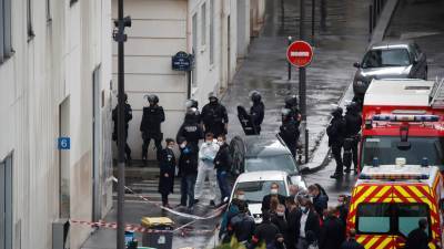 Нападение в Париже расследует антитеррористическая прокуратура