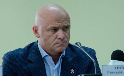 Труханов избегает общения с одесситами накануне выборов: у мэра "нашли" оправдание