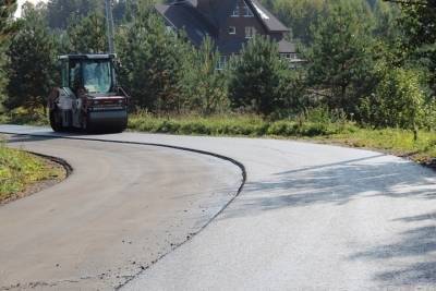 Псковский чиновник: Ремонт дорог такой масштабный, что не всегда хватает материалов
