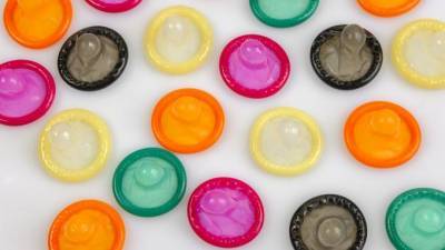 Во Вьетнаме фирма отмывала использованные презервативы и пускала их в продажу