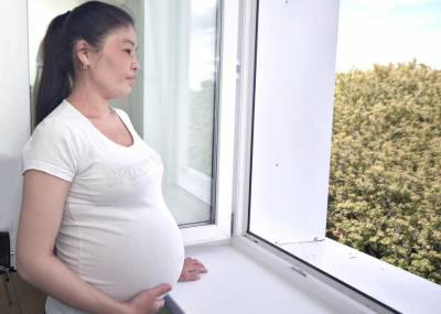 Беременных включили в список людей, которым рекомендуют соблюдать домашний режим