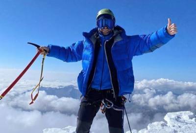 «Самое интересное восхождение»: Дмитрий Ялов рассказал, как в отпуске покорил гору Казбек