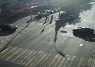 Массовое ДТП на улице Грибоедова попало на видео