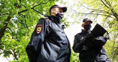 Полиция ищет троих мужчин, которые избили калининградца на Иванникова (видео)