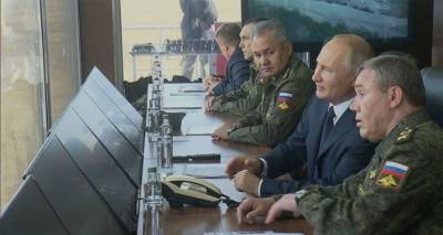 ТОС и авиация: Путин наблюдал за учениями "Кавказ-2020" с участием армянских военных