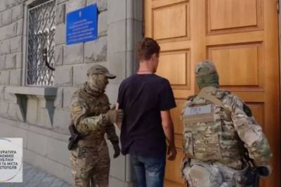 В оккупированном Крыму задержали одессита, инкриминируют призывы экстремизма