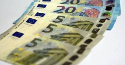 Курс евро впервые за четыре года поднялся выше 91 рубля