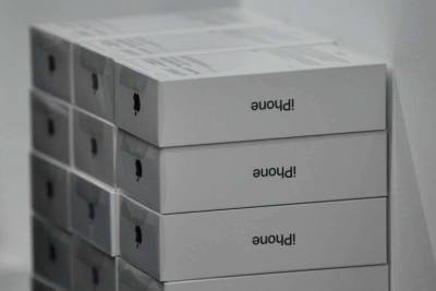 Новые модели iPhone 12 раскрыты официальными чехлами Apple