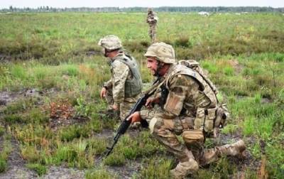 Минобороны доплатит военным за сдерживание российской агрессии на Донбассе