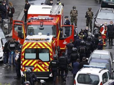 Один из подозреваемых в нападении на прохожих у бывшей редакции Charlie Hebdo признал вину – СМИ