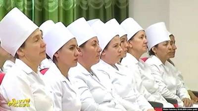 В Туркменистане умирают от COVID-19, власти объявили о решении предоставить льготы медработникам
