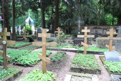 Германия: Православному кладбищу в Висбадене требуется помощь