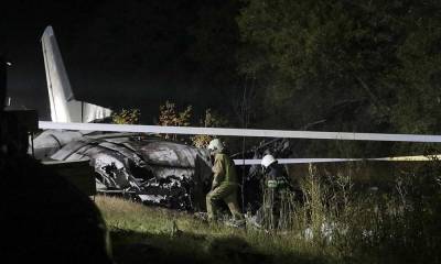 Спаслись чудом: двое курсантов выжили, выпрыгнув из упавшего под Харьковом самолета