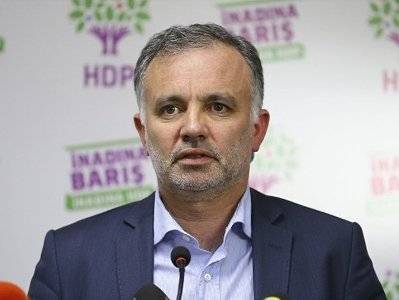 В Турции задержан мэр Карса Айхан Бильген