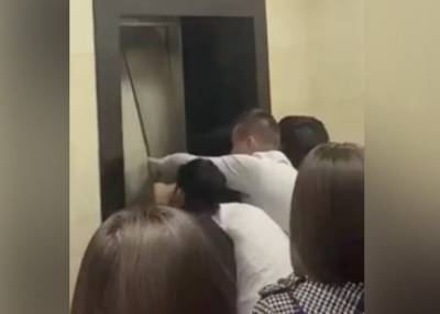 СК проверит сообщение СМИ об упавшем с людьми лифте в московском вузе