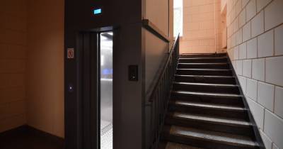 В московском вузе упал лифт со студентами