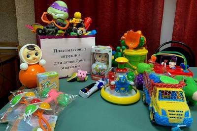 Сотрудники рязанского УФСИН подарили игрушки детям из Дома ребенка
