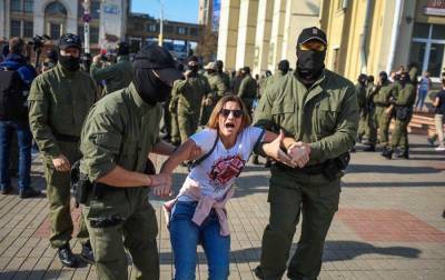 На протестах в Беларуси задержали более 20 человек, - правозащитники