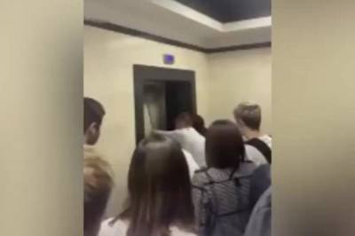 Московский университет поссорился со студентами из-за лифта