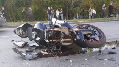 25-летний мотоциклист погиб в ДТП в Брянске