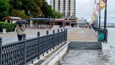 Уровень воды в реке Амур у города Хабаровска составляет 677 см