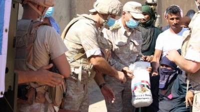 Военные РФ раздали гуманитарную помощь нуждающимся сирийцам