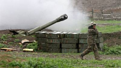 Минобороны Азербайджана заявило об обстрелах со стороны Армении