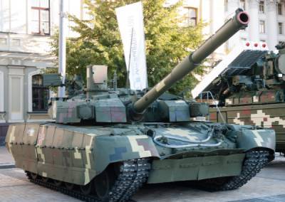 «На ладан дышит»: Военный эксперт Виктор Баранец о потенциале танковой промышленности Украины
