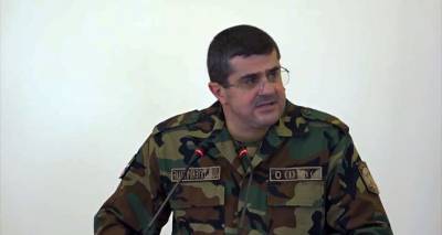 Президент Карабаха объявил военное положение и мобилизацию
