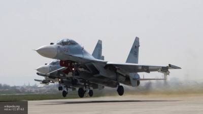Летчик ВВС США не смог повторить авиационный трюк российского коллеги