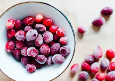 Лесная ягода: как брусника поддержит наш иммунитет этой зимой