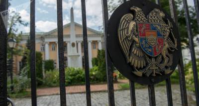 Посольство Армении в России опровергло сообщения о визите Давида Тонояна в Москву