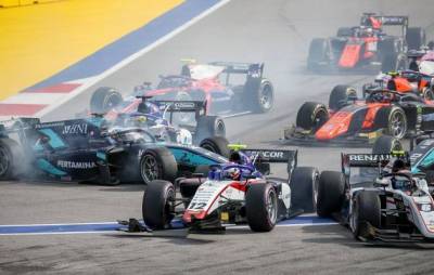 Джон Эйткен - Загорелся болид: Гонку «Формулы-2» в Сочи не возобновят - eadaily.com - Сочи - Бахрейн