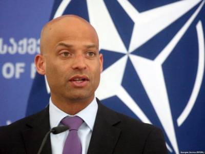 В НАТО призвали немедленно прекратить войну в Карабахе