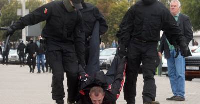 В Минске задерживают участников протестной акции, в Гомеле применили слезоточивый газ