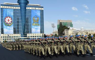 Медждис Азербайджана ввел военное положение в регионах на границе с Нагорным Карабахом