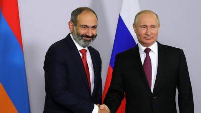 Путин и Пашинян обсудили обострение ситуации в Карабахе