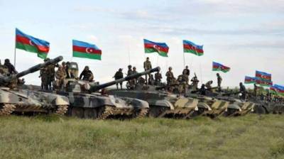 Бои в Нагорном Карабахе: Азербайджан вводит военное положение
