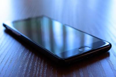 Грядущий анонс OnePlus 8Т обрушил ценники на смартфоны OnePlus 8 и 8 Pro