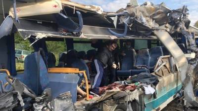 В МВД уточнили число погибших в ДТП с автобусом и грузовиком под Калининградом