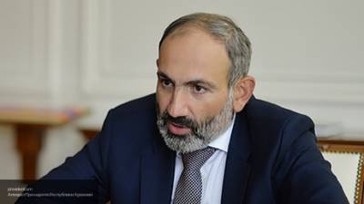 Пашинян посетил Минобороны Армении и встретился с руководством ведомства