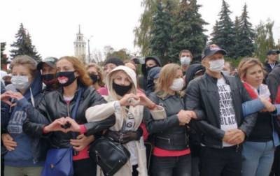 "Народная инаугурация" Тихановской в Беларуси: почти 350 задержанных