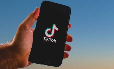 Блокировку TikTok в США пока отложили