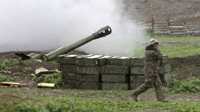 ВС Азербайджана пошли в новое наступление в Нагорном Карабахе