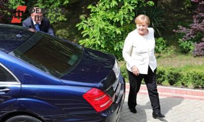 Ангела Меркель тайно посещала Навального в немецкой клинике