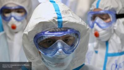 Вирусологи спрогнозировали два сценария развития пандемии коронавируса в РФ