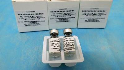 Китай планирует выпустить в продажу вакцину от Covid-19 до конца года