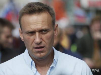 Меркель тайно навещала Навального в "Шарите" – СМИ